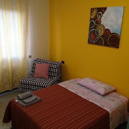 L'Isola Di Romy Hotel Милано Екстериор снимка