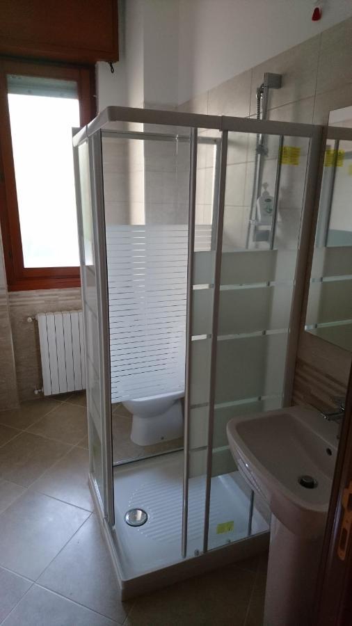 L'Isola Di Romy Hotel Милано Екстериор снимка